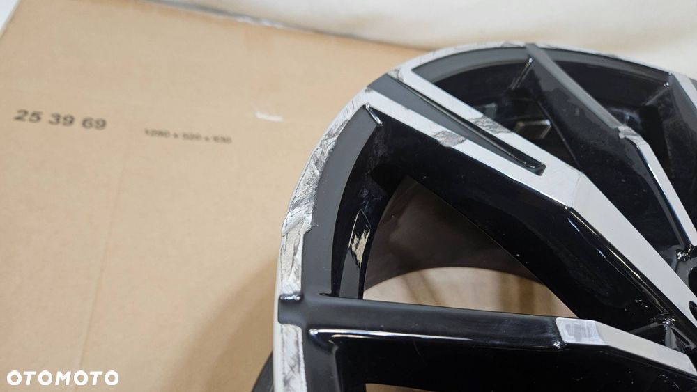 felga aluminiowa bmw g20 m-pakiet 10x20" et46 5a324e7 - 10