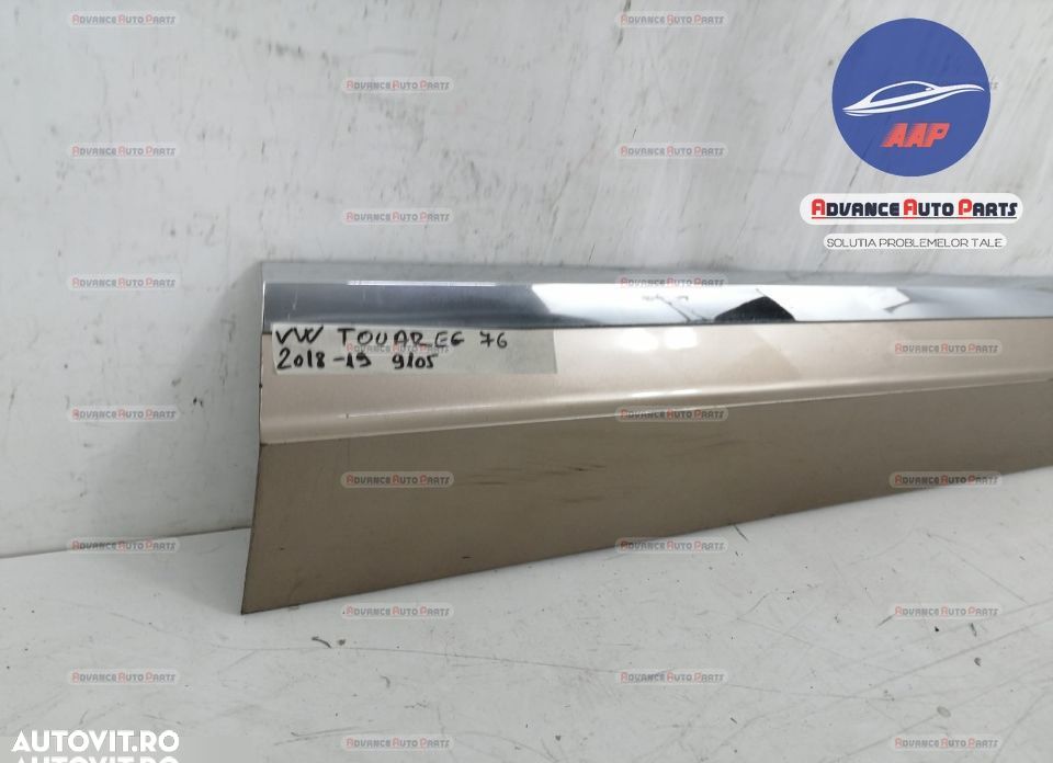 Ornament prag usa dreapta fata original Volkswagen VW Touareg generati - 2