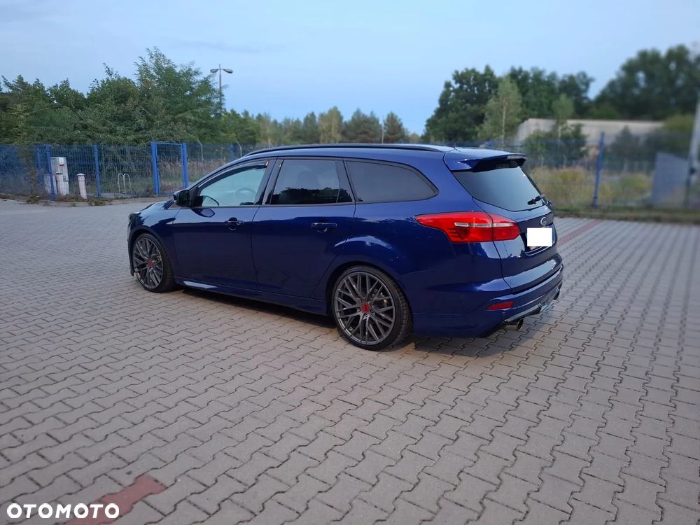 Ford Focus 1.5 EcoBoost STart-Stopp-System ST-LINE - 7