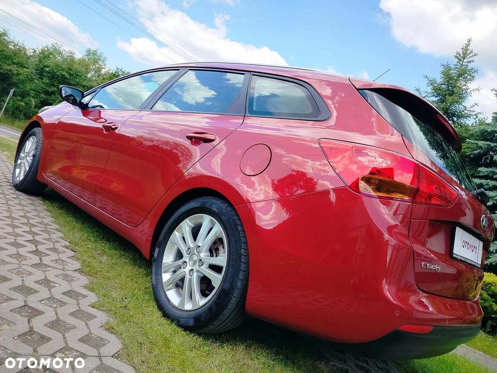 Kia Ceed 1.4 CVVT SW LX - 9