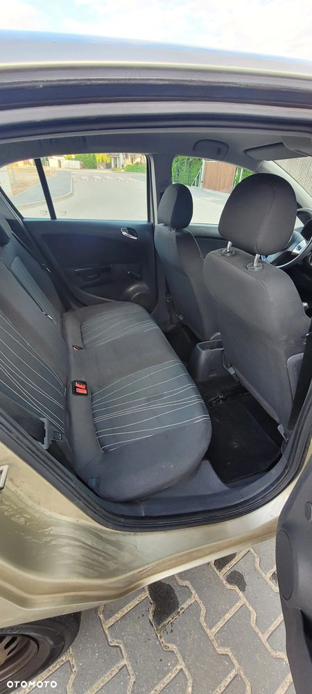 Opel Corsa - 28