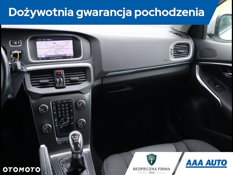 Volvo V40 - 9