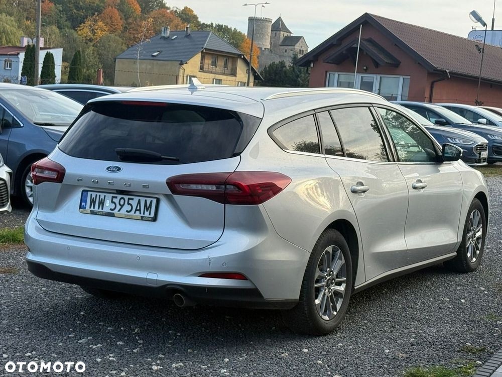 Ford Focus 2024 photo 3
