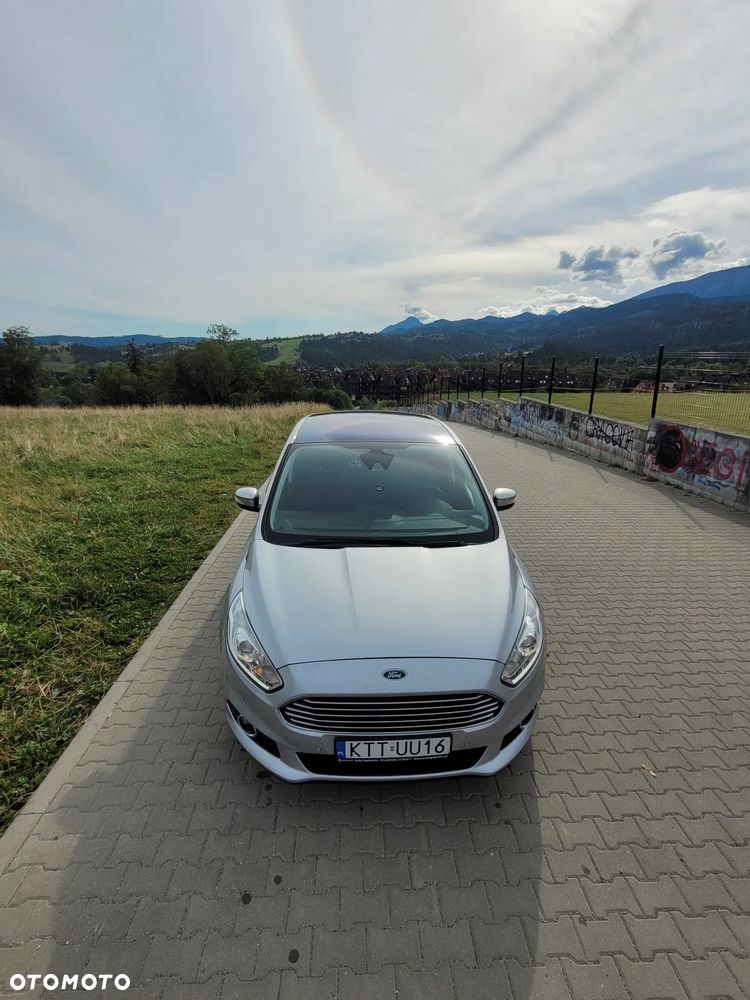 Ford S-Max - 10