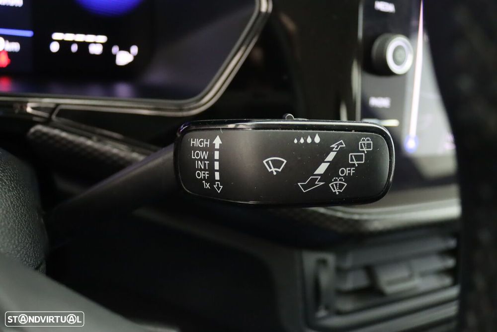 VW T-Cross 1.0 TSI Life - 19