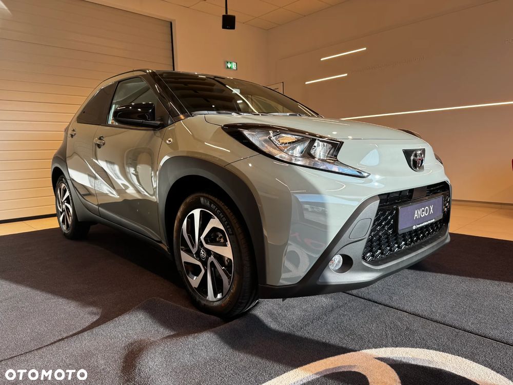 Toyota Aygo X 1.0 VVT-i Style - 2
