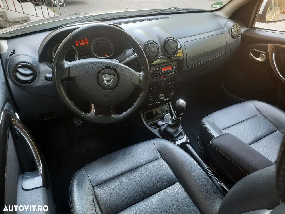 Dacia Duster 1.5 dCi 4x2 Laureate - 9