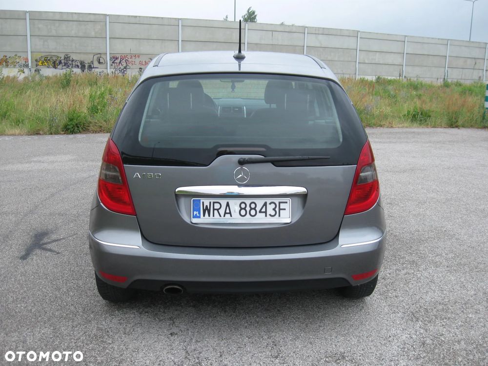 Mercedes-Benz Klasa A 180 BlueEfficiency - 4