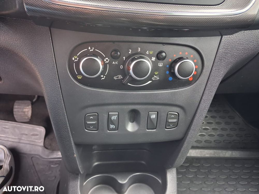 Dacia Logan Stepway 0.9 TCe Prestige - 12