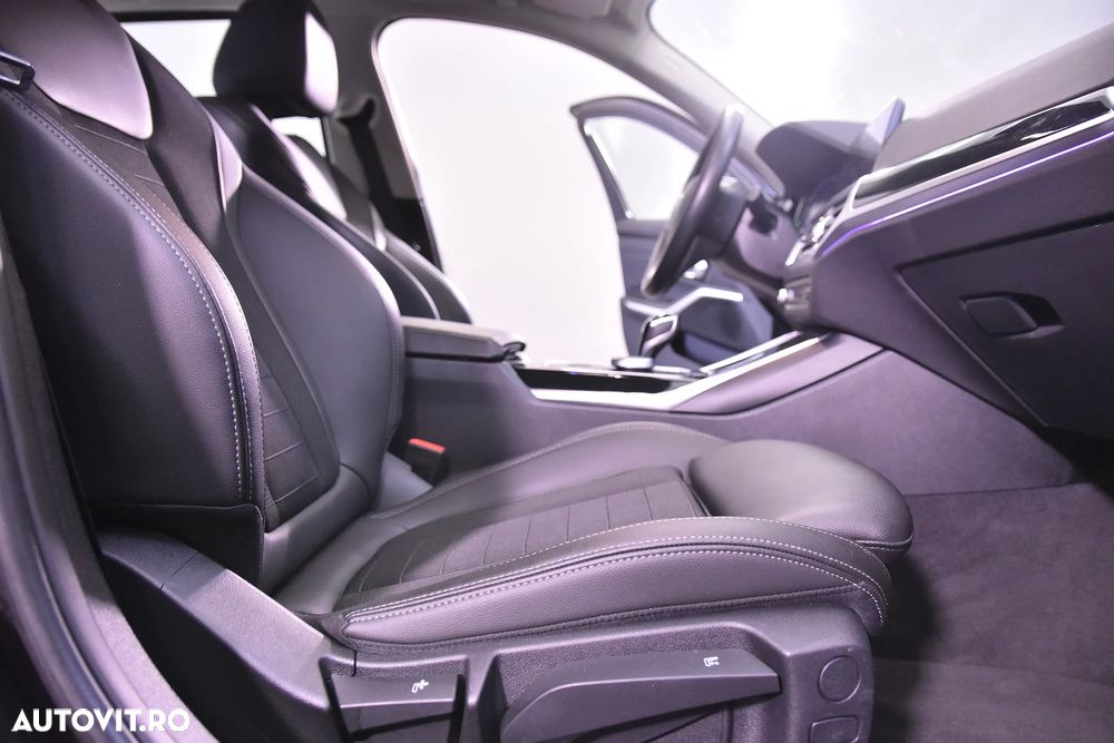 BMW Seria 3 330e xDrive AT PHEV - 11