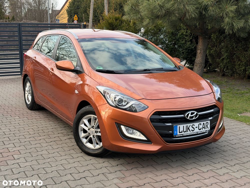 Hyundai i30 1.6 Comfort - 11