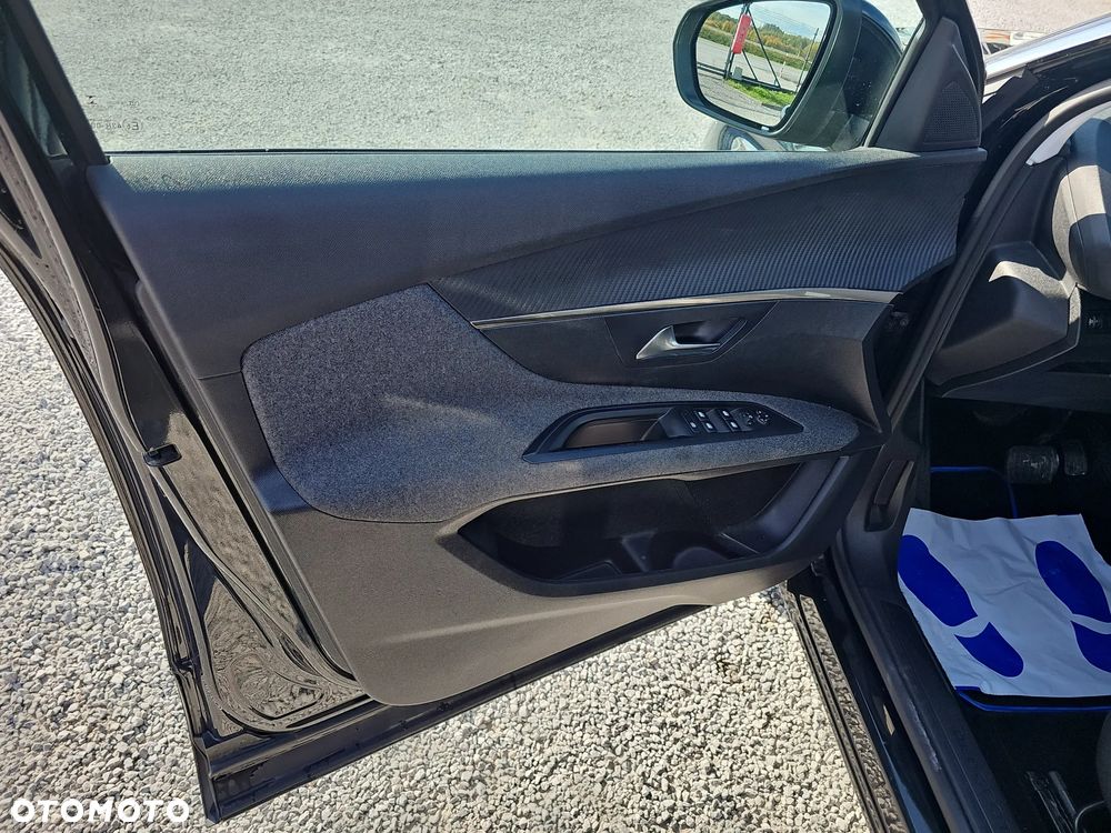 Peugeot 3008 1.5 BlueHDi Active S&S EAT8 - 22