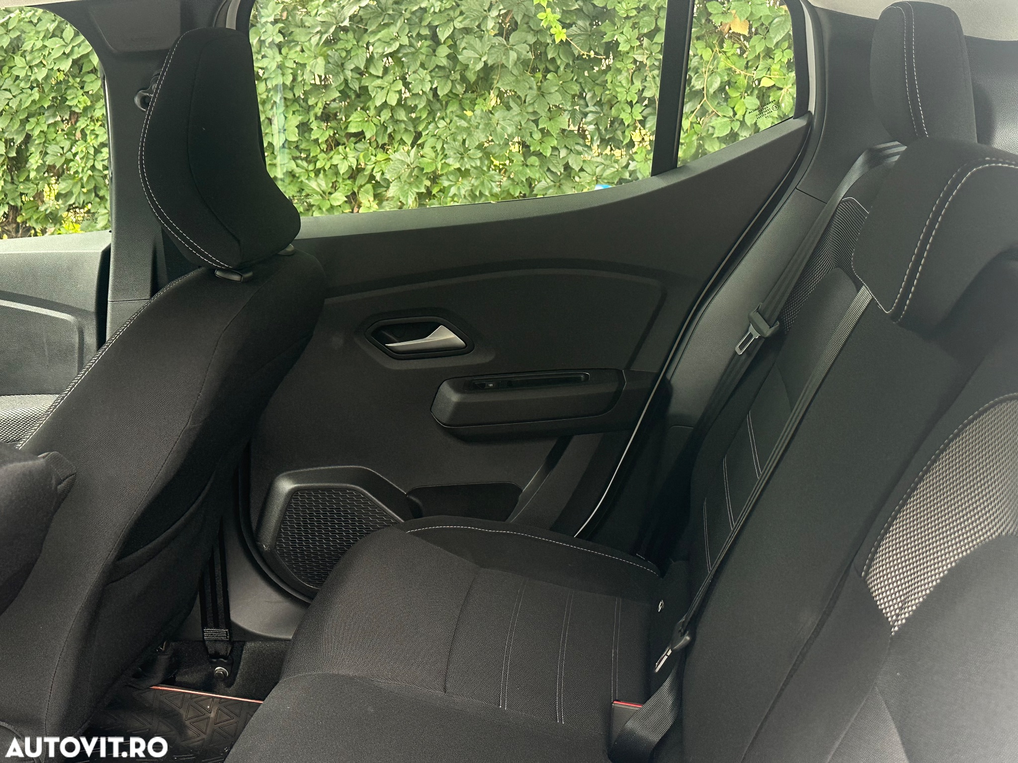 Dacia Sandero TCe 90 MT5 Expression - 4