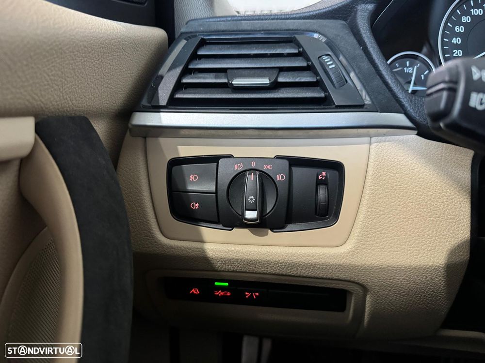 BMW 328 i Auto Pack M - 14