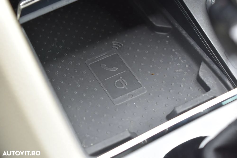 Skoda Karoq 2.0 TDI SCR 4x4 DSG Style - 29