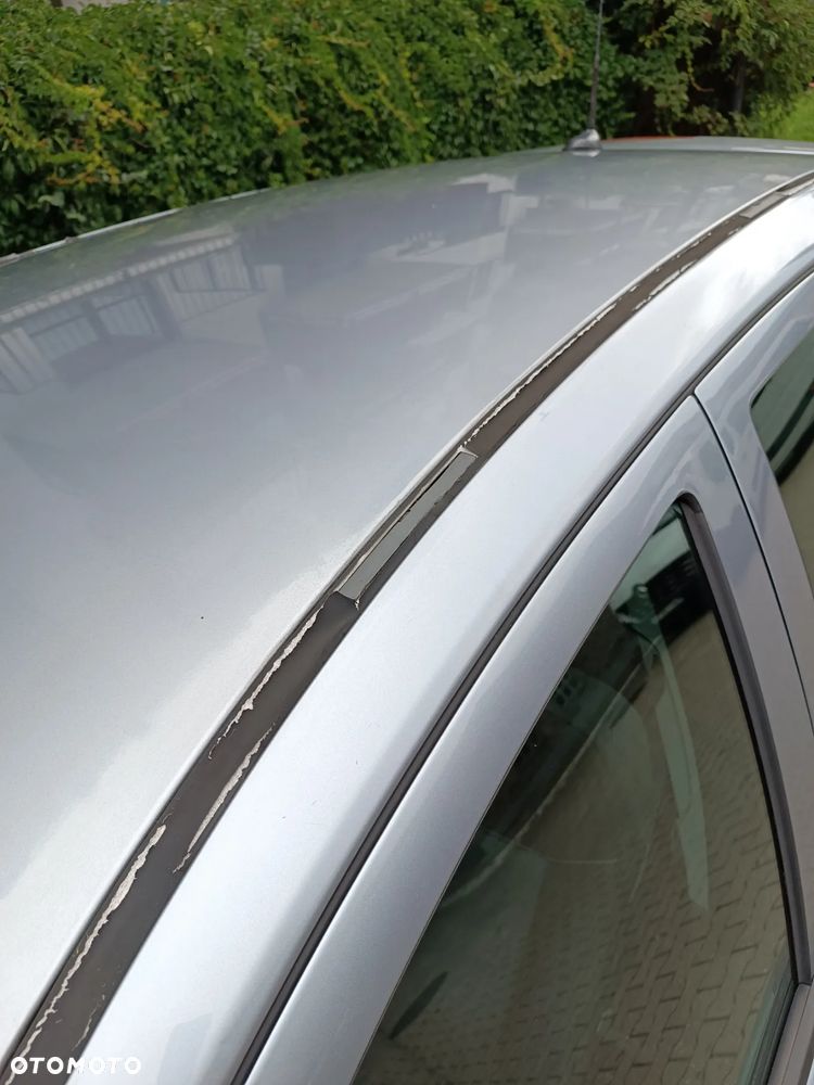 Opel Astra 1.6 NAVI - 10