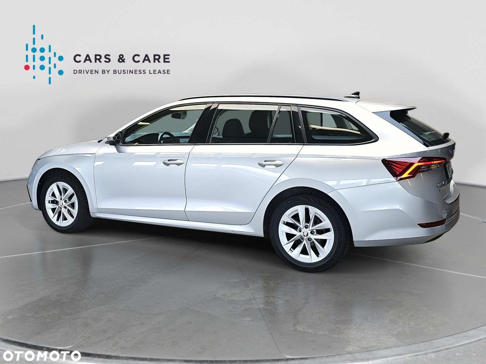 Skoda Octavia 2.0 TDI Ambition DSG - 30