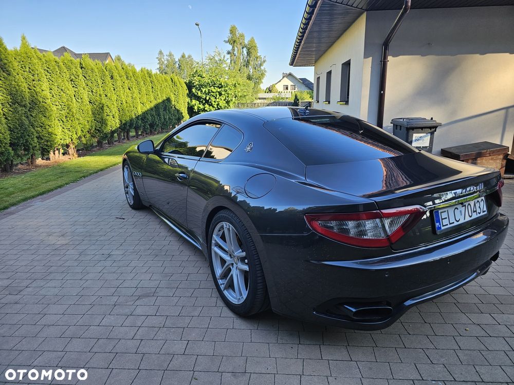 Maserati GranTurismo - 3