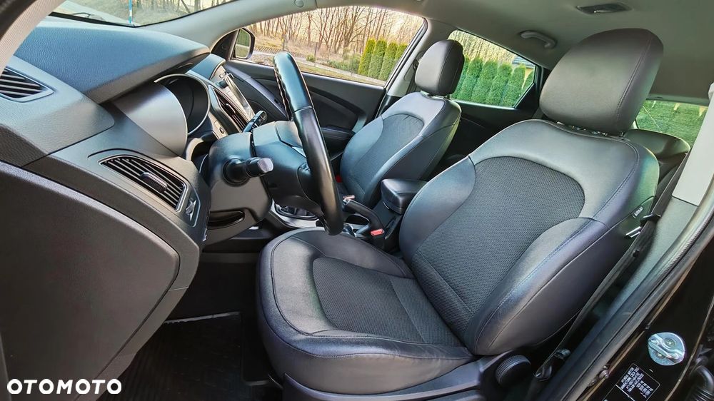 Hyundai ix35 1.6 GDI Premium 2WD - 23