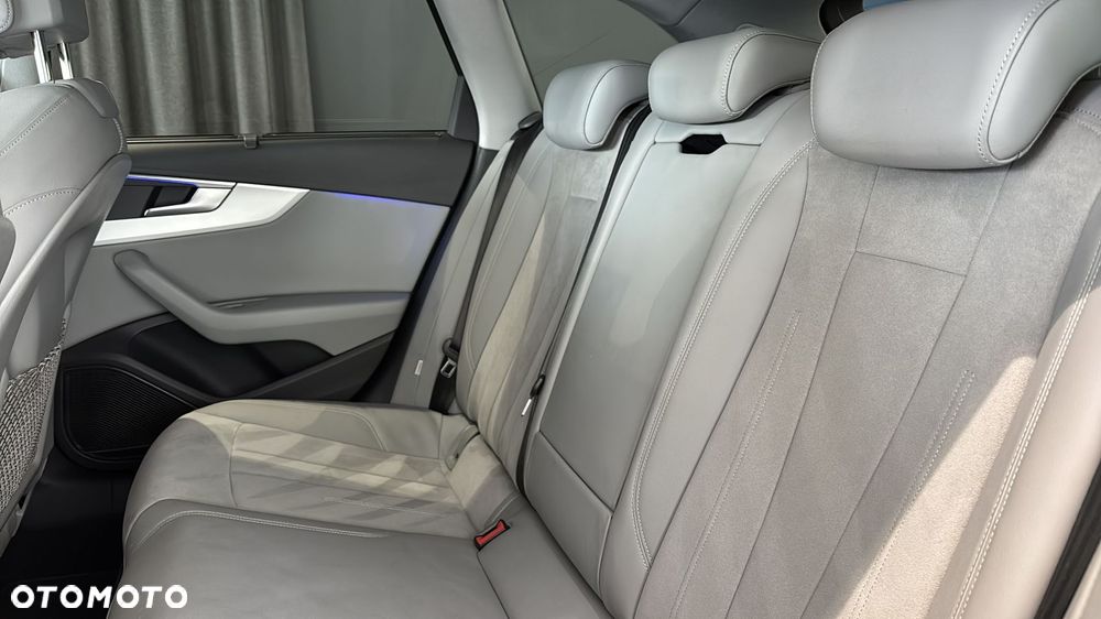 Audi A4 Allroad - 17