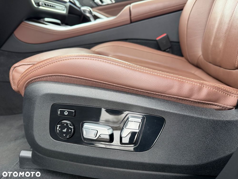 BMW X5 xDrive45e sport - 19