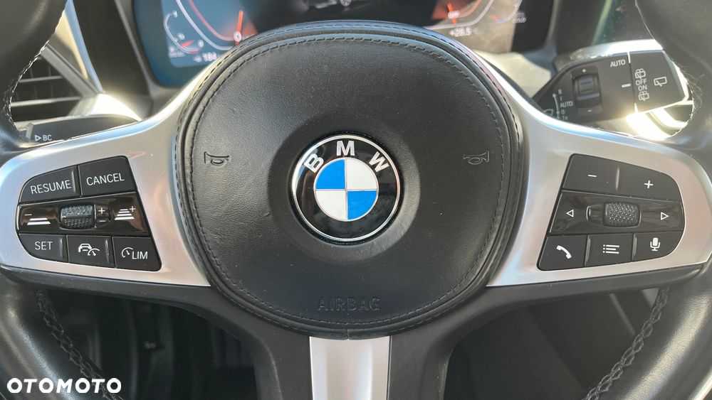 BMW Seria 3 320d Luxury Line Purity sport - 35