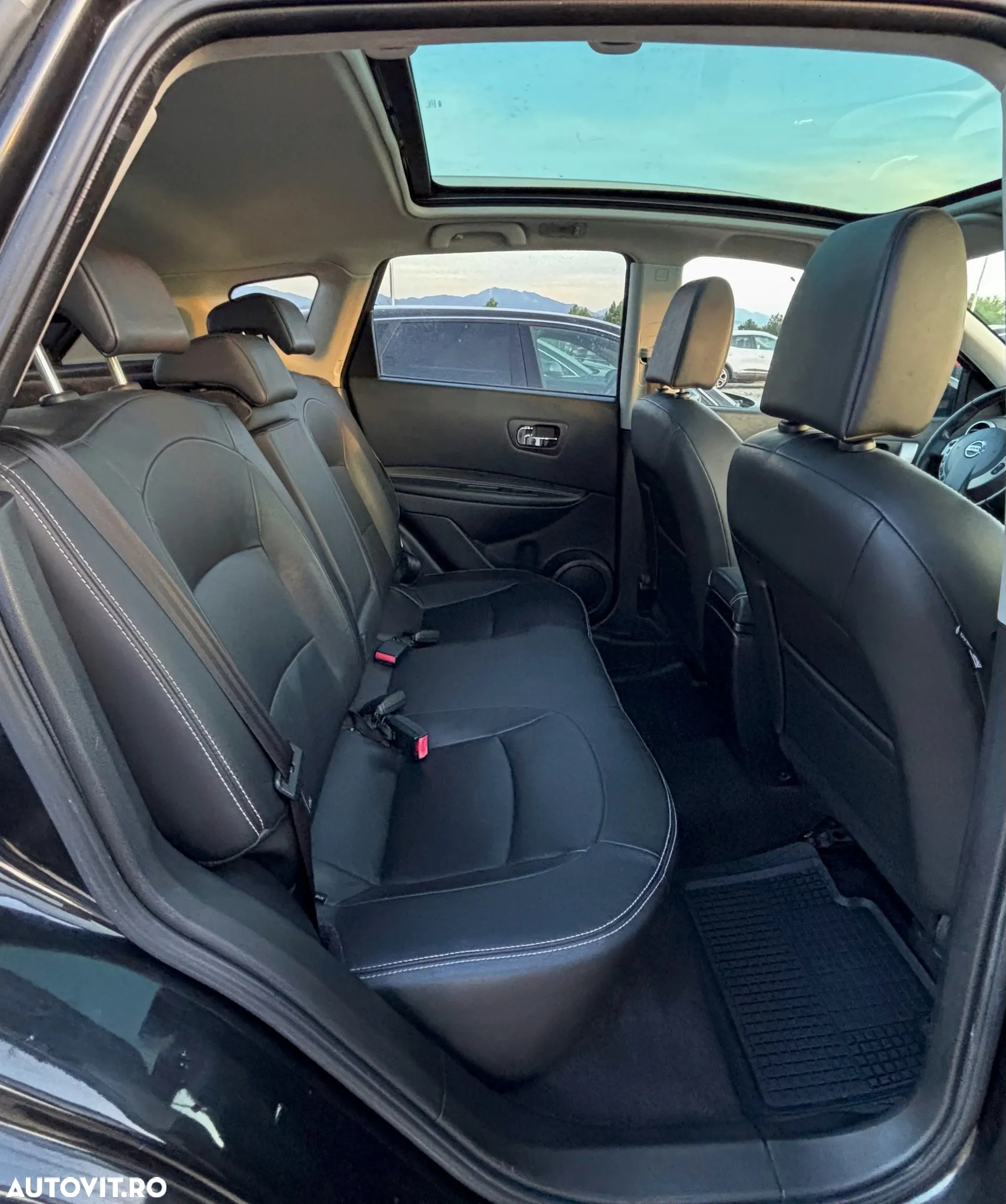 Nissan Qashqai 1.6 DCI DPF Start/Stop tekna - 13