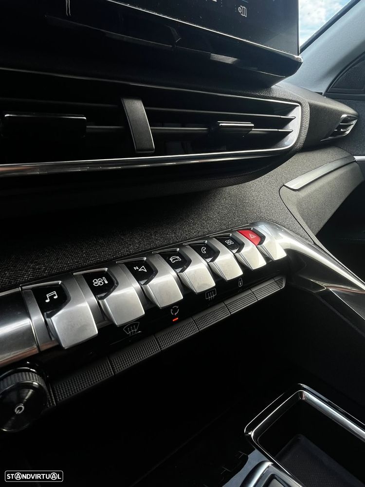 Peugeot 3008 1.5 BlueHDi Allure EAT8 - 10