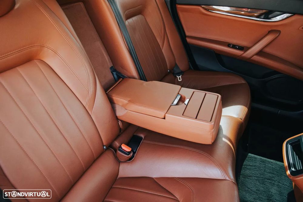 Maserati Quattroporte D Auto - 33