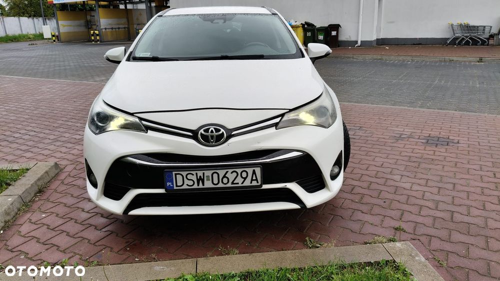 Toyota Avensis 2.0 D-4D Prestige - 9