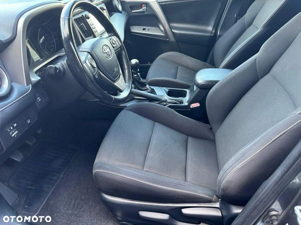 Toyota RAV4 2.0 Active 4x4 - 15