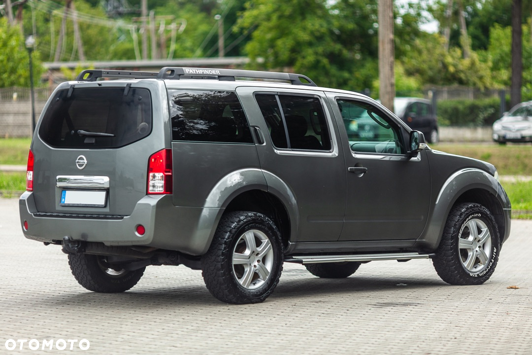 Nissan Pathfinder 2.5 D Platinum - 13