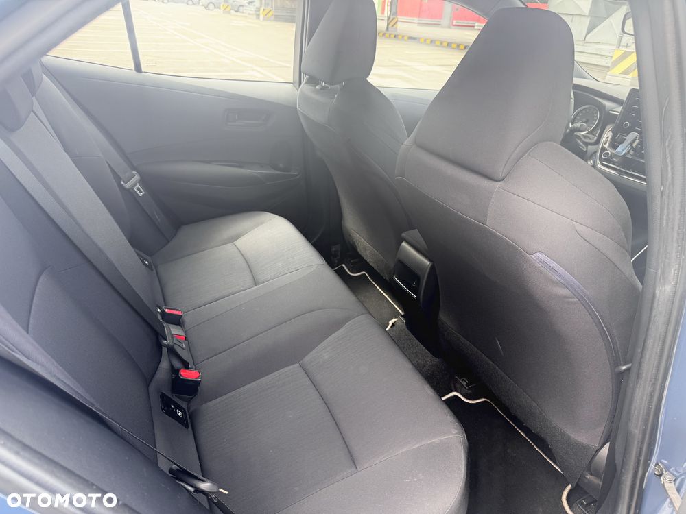 Toyota Corolla 1.8 Hybrid Active - 11