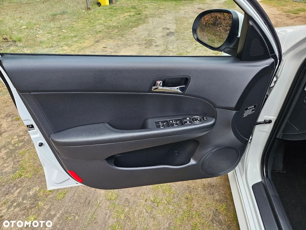 Hyundai i30 i30cw 2.0 CRDi Sport - 35