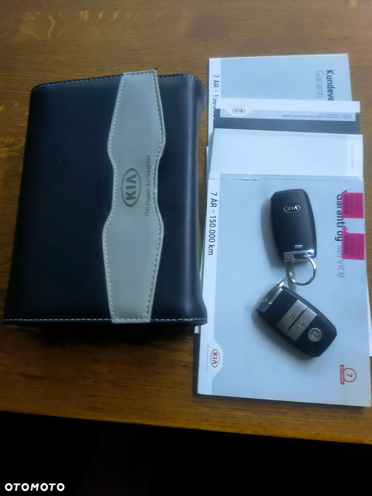 Kia Niro 1.6 GDI Plug-in Hybrid XL - 17