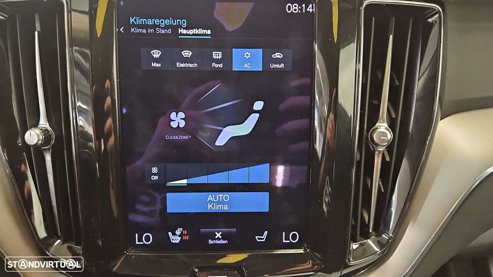 Volvo XC 60 2.0 T8 PHEV Momentum AWD - 9