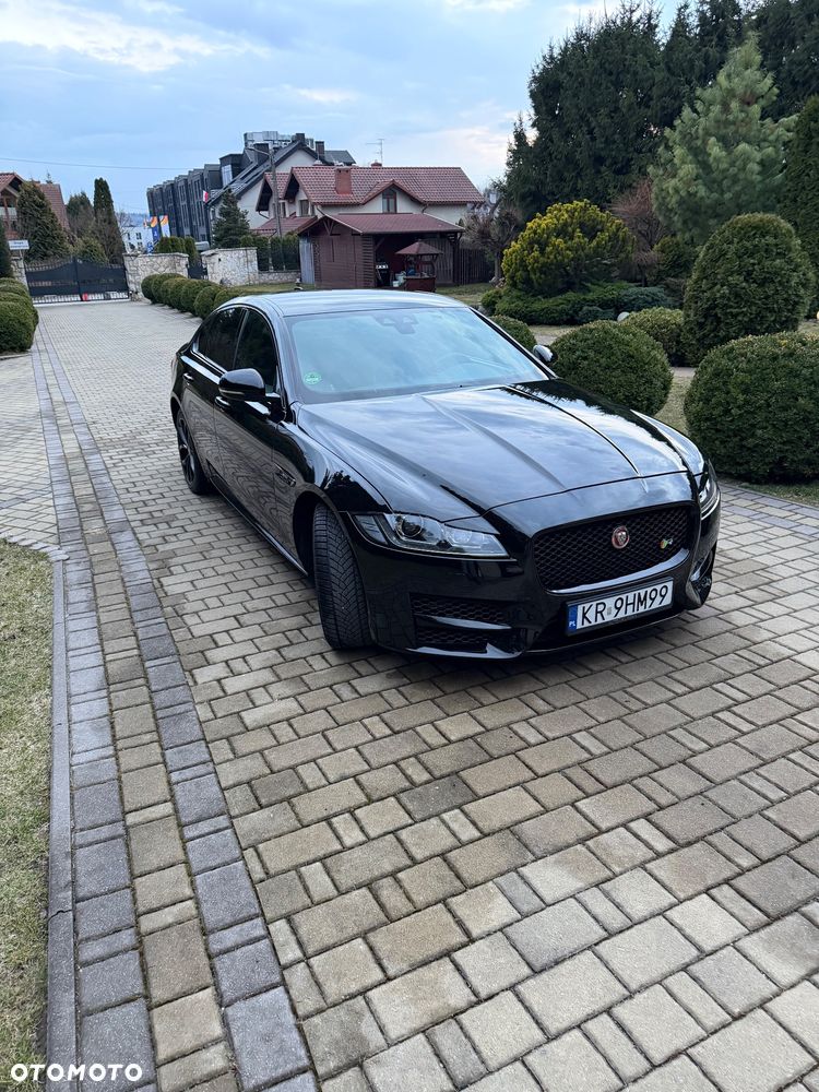 Jaguar XF 2.0 i4D AWD R-Sport - 25
