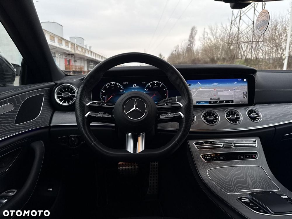 Mercedes-Benz CLS - 14