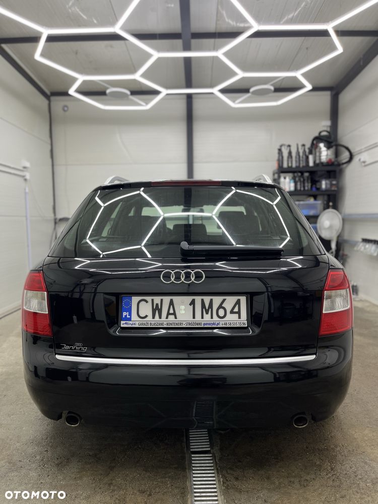 Audi A4 Avant - 4