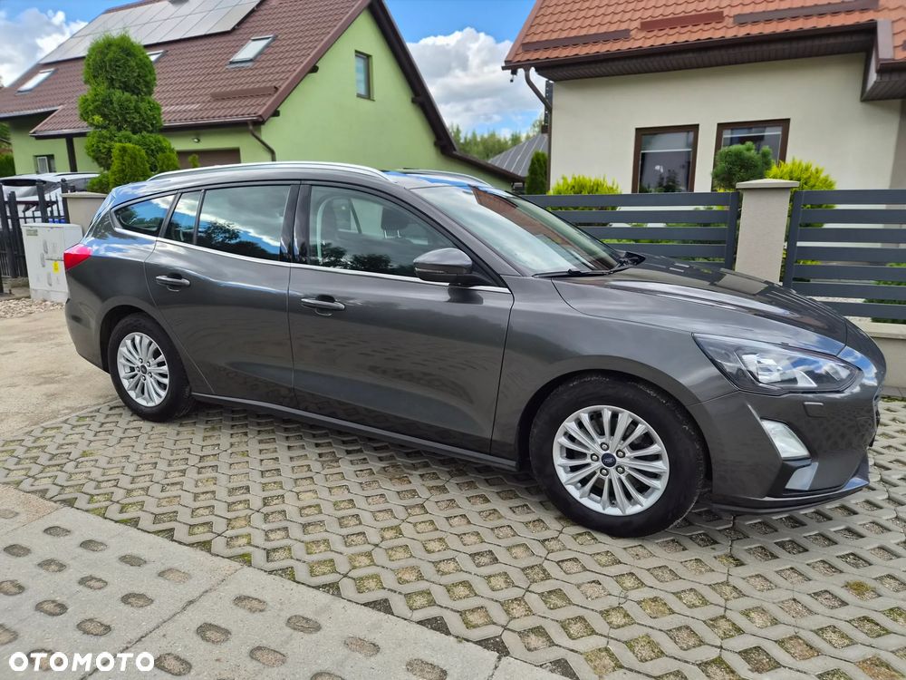 Ford Focus 1.5 EcoBlue STart-Stopp-System TITANIUM - 17