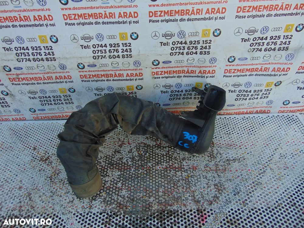 Conducta aer Peugeot 307 2.0 benzina furtun aer - 2