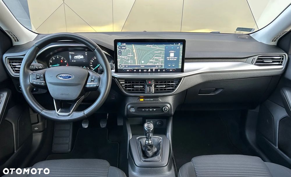 Ford Focus 1.0 EcoBoost Titanium Design - 21