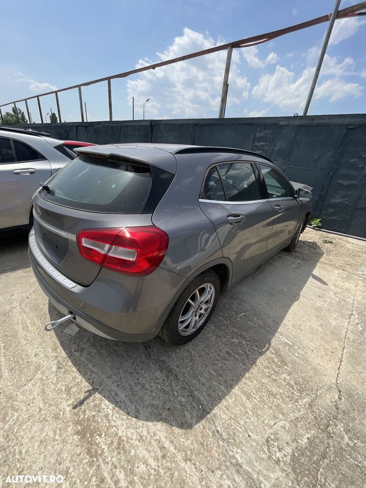 Dezmembrez Mercedes-Benz GLA 2018 Diesel GLA 200D - 1