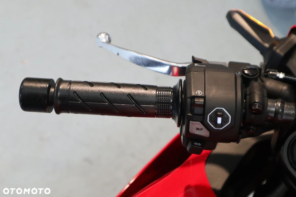 Honda CBR - 10