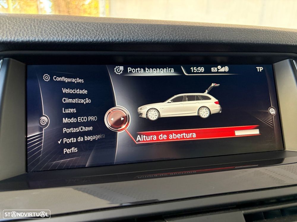 BMW 520 d Pack Desportivo M Auto - 43
