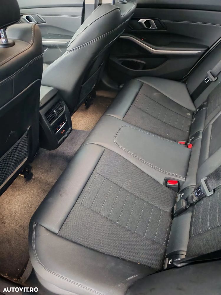 BMW 3 Series 2021 — imagine 20