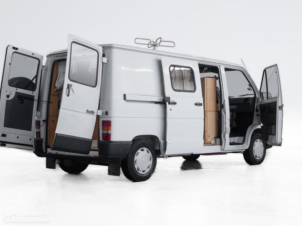 Renault Trafic - 4