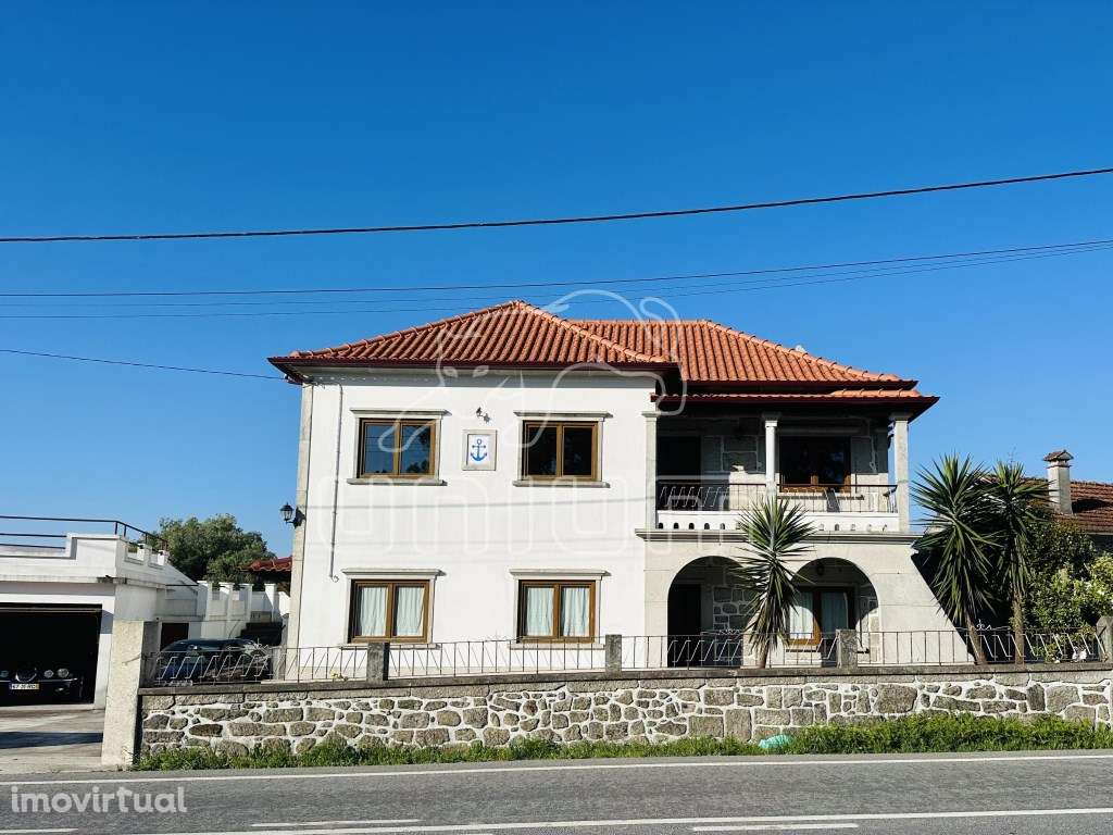 Moradia Isolada em Vila Fria - Grande imagem: 2/17