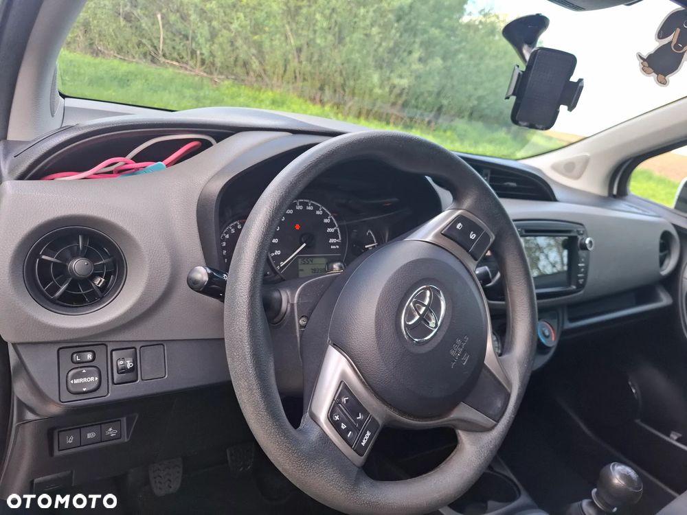 Toyota Yaris 1.5 Active - 18