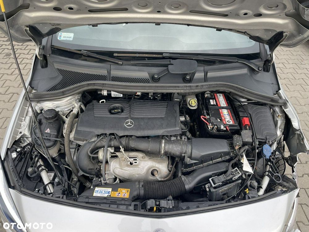 Mercedes-Benz Klasa B 200 7G-DCT Edition - 15